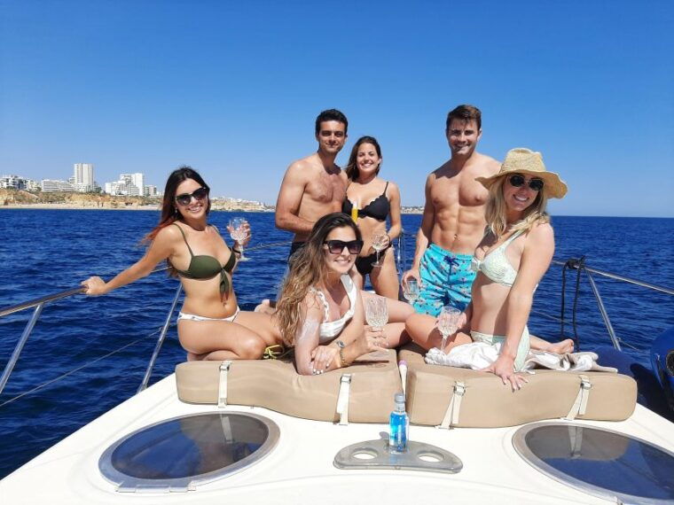 morning-afternoon-luxury-yacht-cruise-with-drinks-and-snacks