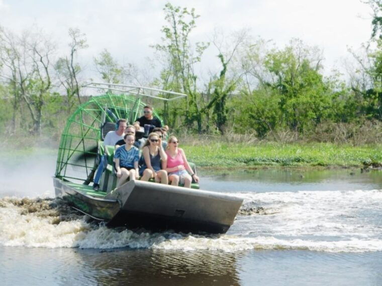 new-orleans-10-passenger-airboat-swamp-tour