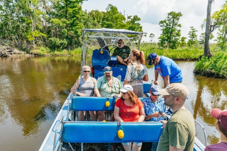 new-orleans-high-speed-9-passenger-airboat-tour