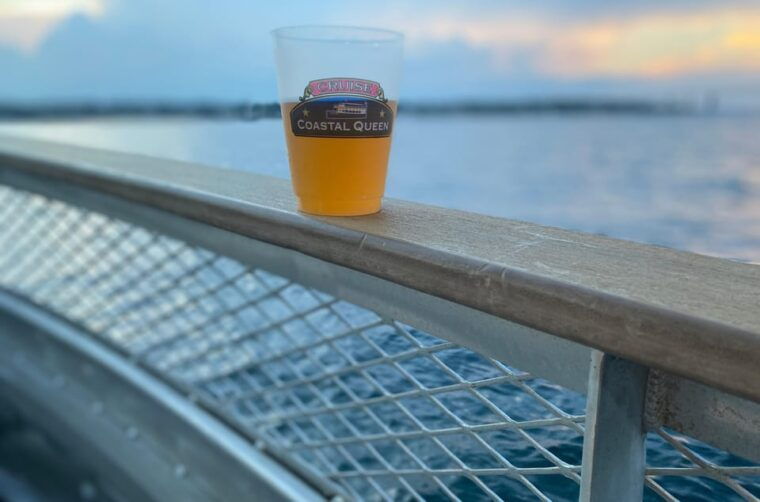 newport-ri-evening-cocktail-cruise-of-narragansett-bay
