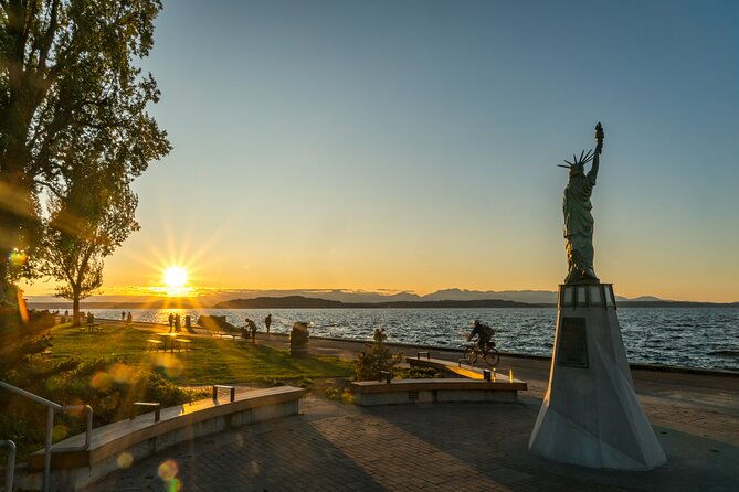night-tour-of-seattle