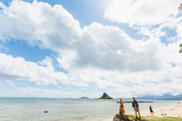 oahu-circle-island-tour-with-lunch-waimea-waterfall