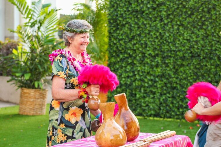 oahu-ka-moana-luau-dinner-and-show-at-aloha-tower