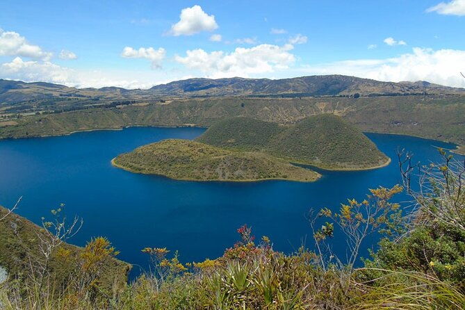otavalo-market-mindo-cloud-forest-tour-3-day-2-night-from-quito