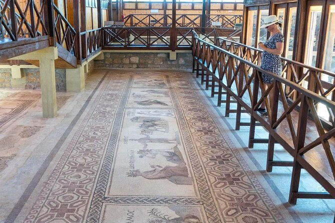 pafos-and-kourion-coach-excursion-in-italian
