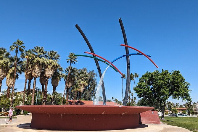 palm-springs-scavenger-hunt-walking-activity-and-game
