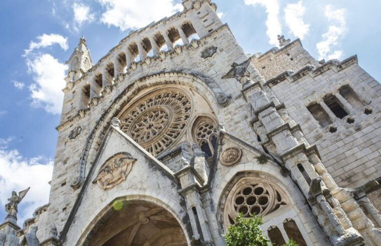 palma-mallorca-island-tour-via-boat-train-and-bus