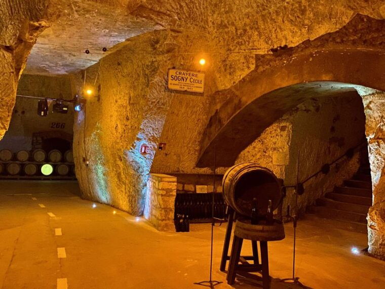 paris-ruinart-and-veuve-clicquot-champagne-tour-by-mercedes