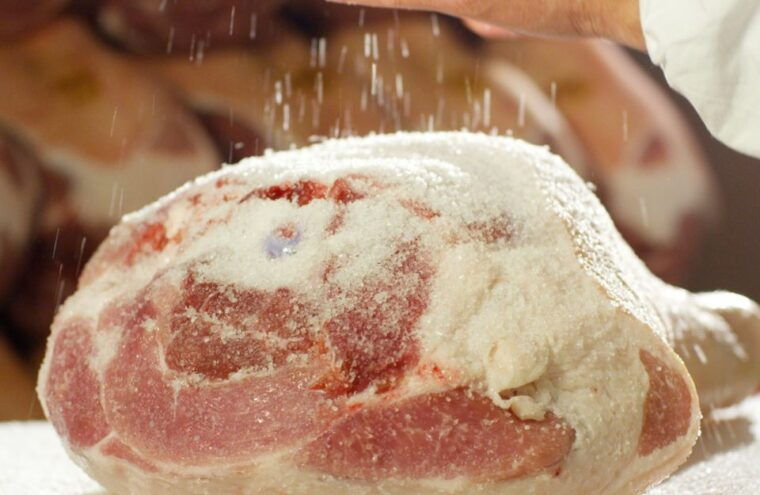 parma-cheese-ham-wineyard-tour-with-tastings