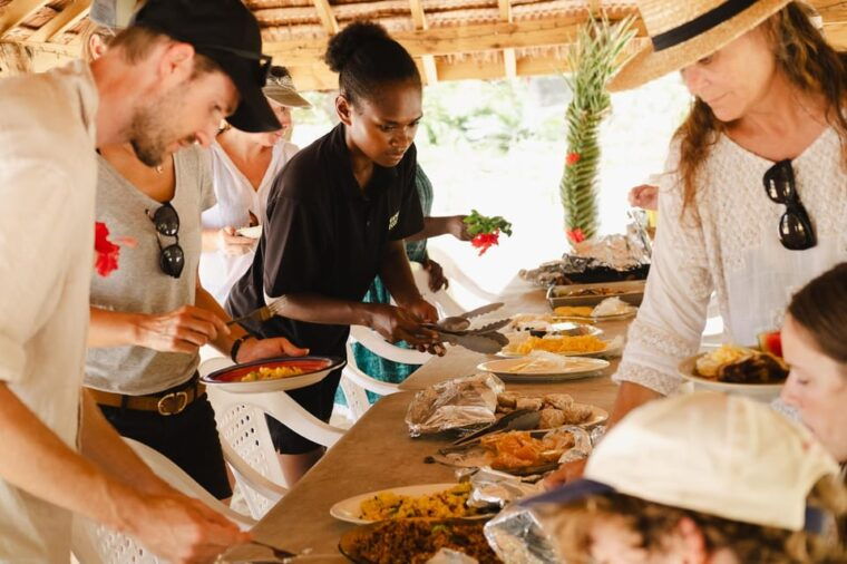 pele-paradise-full-day-tour-from-port-vila