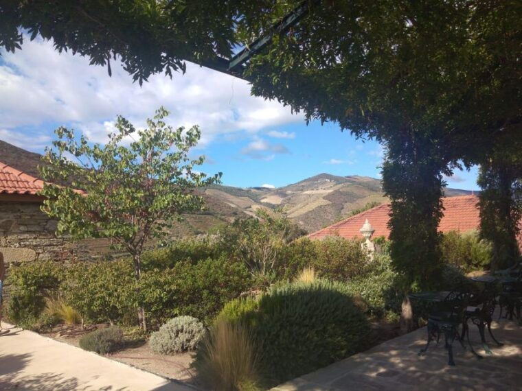 pinhao-douro-valley-with-wine-tasting-boat-trip-and-lunch