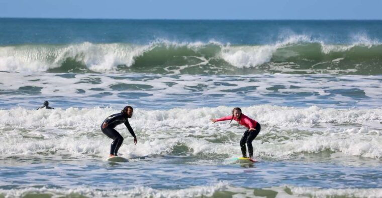pismo-beach-private-group-surf-lesson-all-equip-included