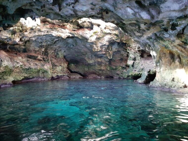polignano-a-mare-boat-tour-with-prosecco-and-snacks