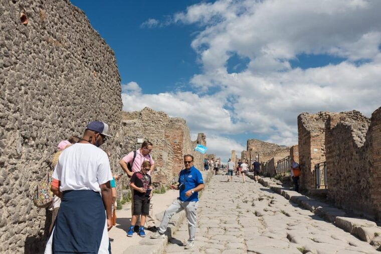 pompeii-skip-the-line-guided-tour