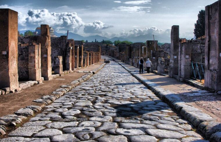 pompeii-skip-the-line-tour-with-expert-archeological-guide
