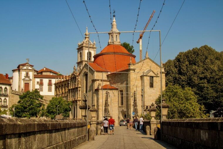 porto-douro-valley-history-wine-tour-with-cruise-lunch