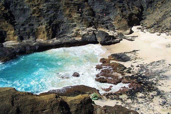 private-full-day-town-and-country-tour-of-oahu