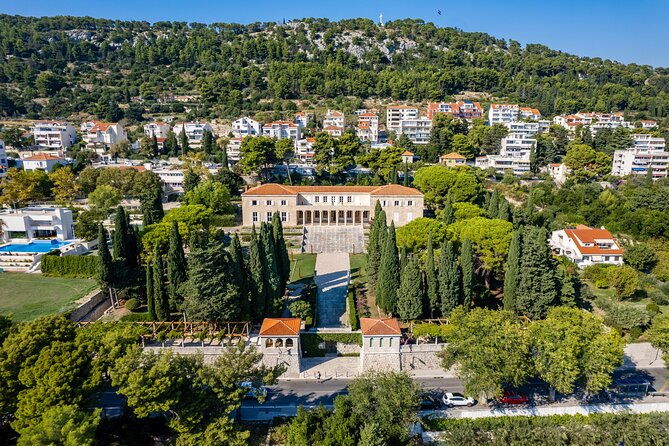 private-split-walking-tour-with-diocletian-palace