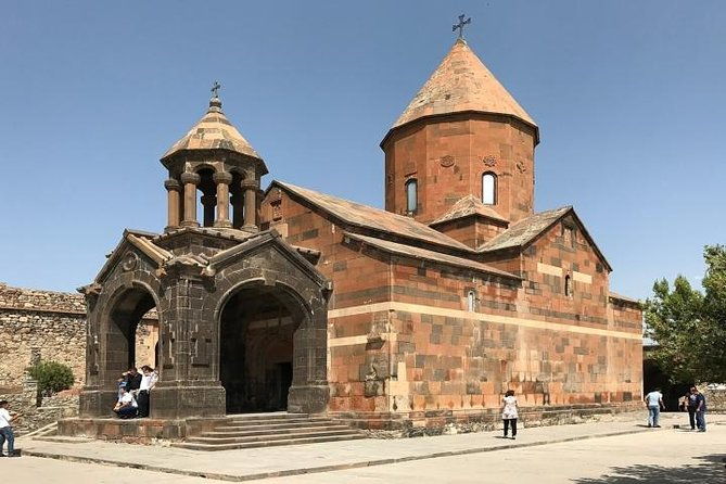 private-tour-to-khor-virap-areni-winery-noravank-tatev-ropeway