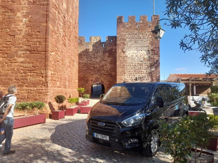 private-tour-to-silves-and-lagos-ponta-da-piedade