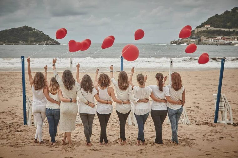 professional-photoshoot-while-visiting-san-sebastian