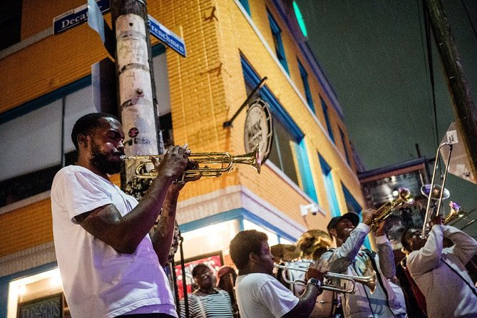 romantic-rendezvous-a-love-filled-journey-in-new-orleans