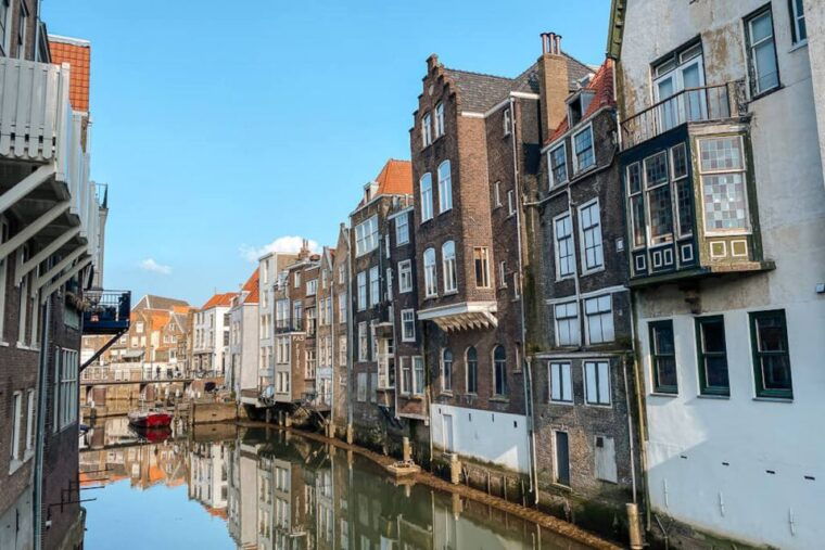 rotterdam-waterbus-ticket-to-dordrecht-and-or-kinderdijk