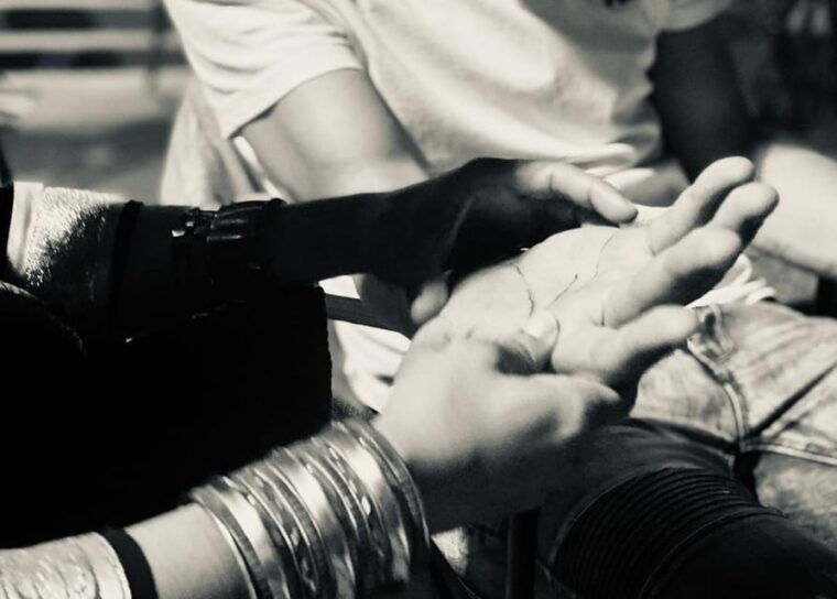 salamanca-palmistry-come-and-discover-your-path-in-your-hands