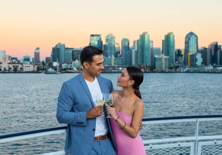 san-diego-buffet-dinner-cruise-with-drinks