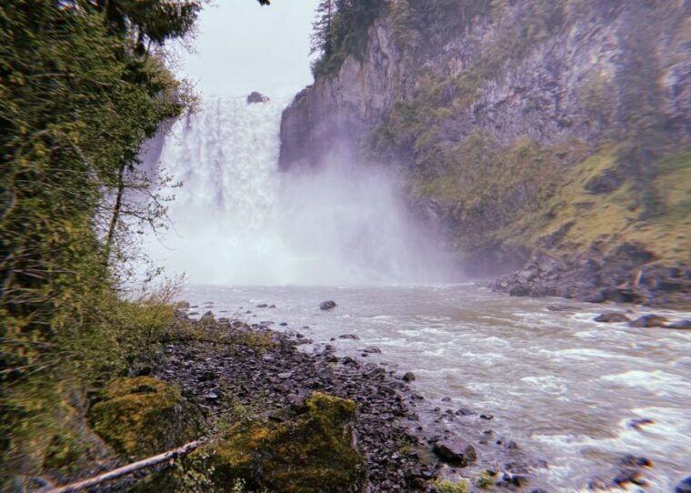 seattle-snoqualmie-falls-and-twin-falls-guided-tour