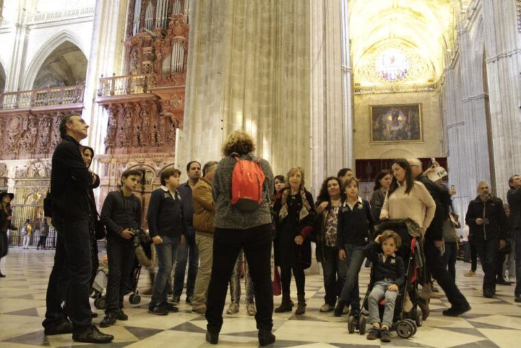 seville-cathedral-and-giralda-skip-the-line-guided-tour