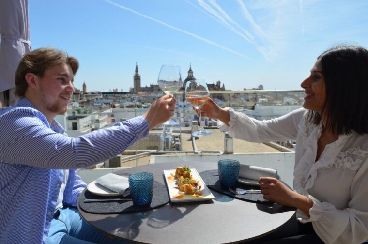 seville-cathedral-guided-tour-w-vr-city-tour-roof-lunch