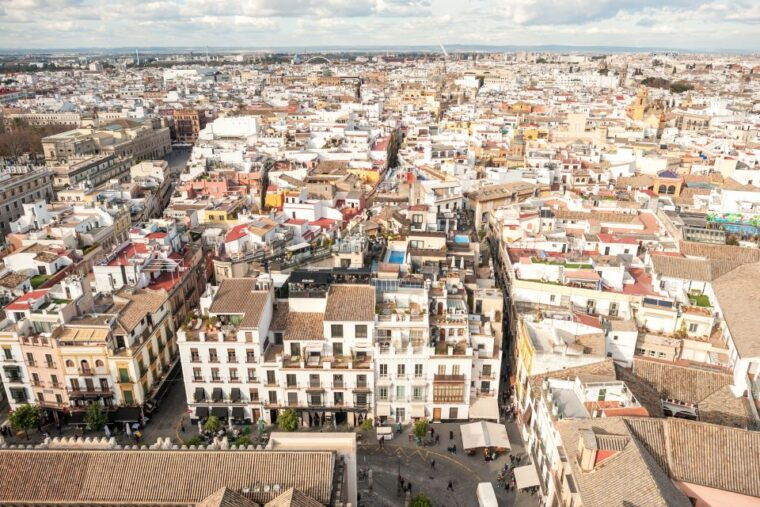 seville-cathedral-guided-tour-with-priority-access-2