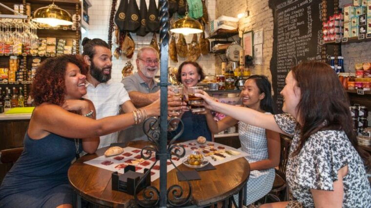 seville-tapas-walking-tour-with-traditional-flamenco-show