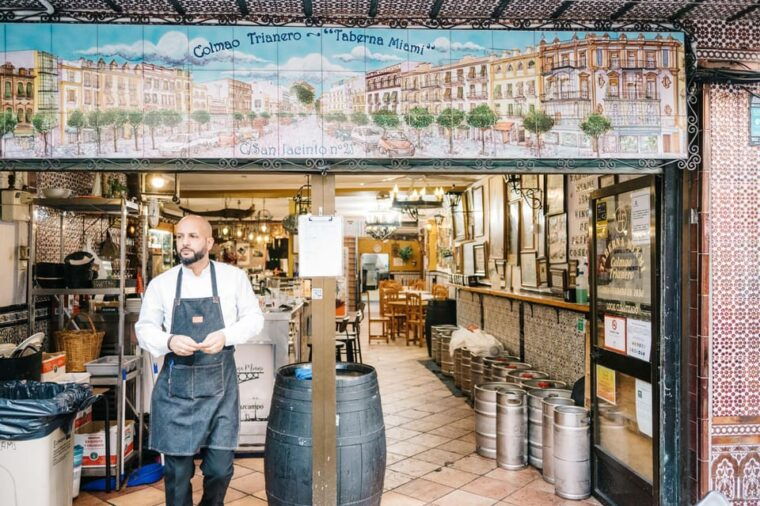 seville-triana-neighborhood-evening-tapas-tour