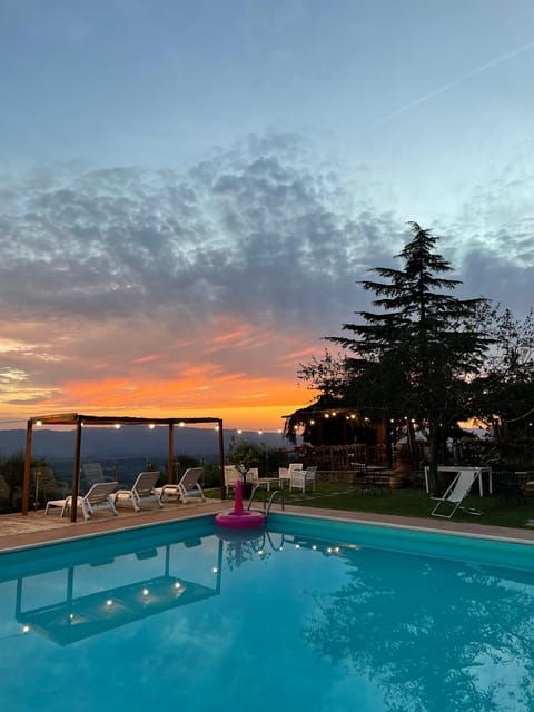 spend-a-day-in-a-resort-in-the-tuscan-countryside
