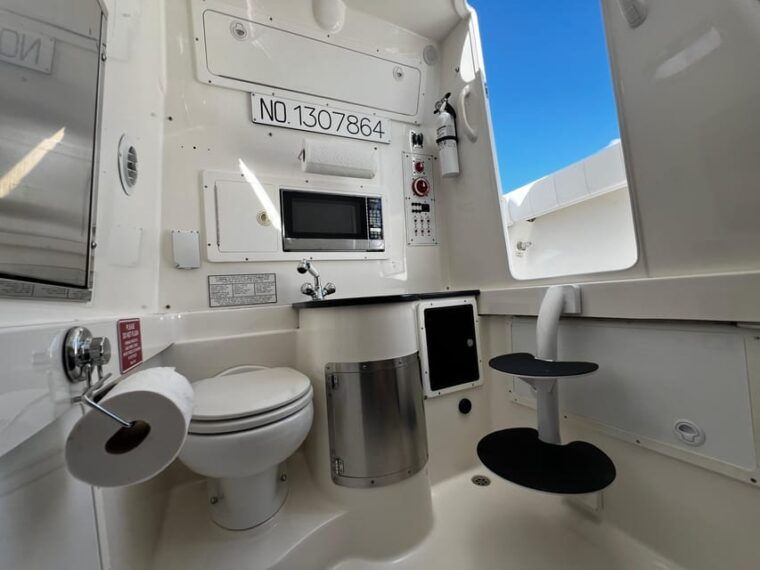 st-petersburg-private-boat-charter