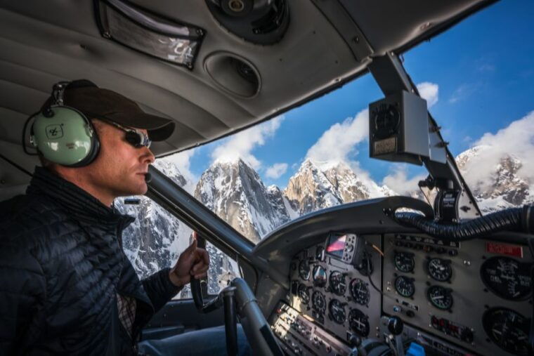 talkeetna-denali-flight-tour-with-glacier-landing