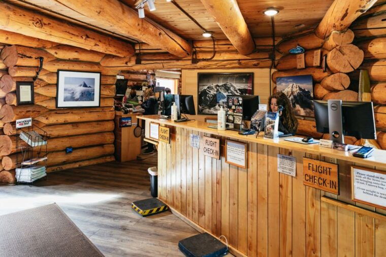 talkeetna-mountain-voyager-with-optional-glacier-landing