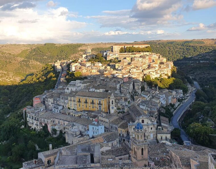 the-two-ragusa-scenic-walking-tour