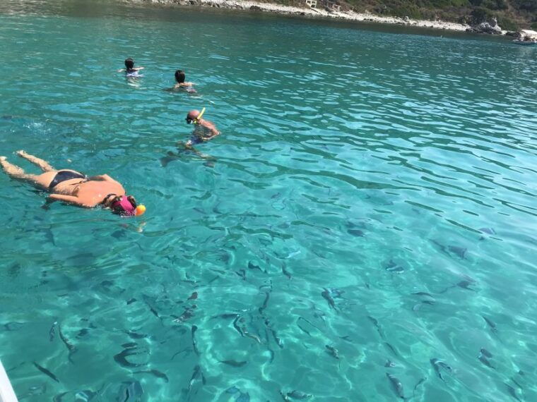 tropea-capo-vaticano-boat-trip-with-snorkeling-drink