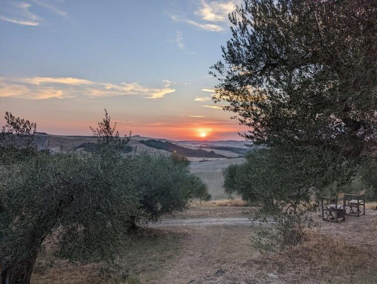 tuscany-podere-spedalone-farmhouse-stay-with-breakfast