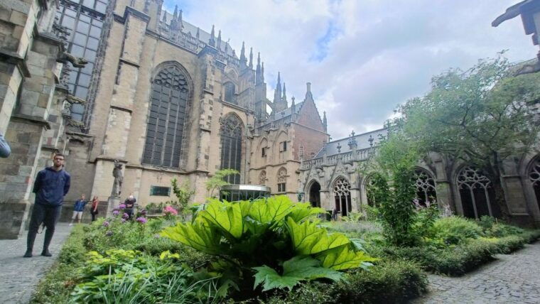 utrecht-guided-highlights-walking-tour
