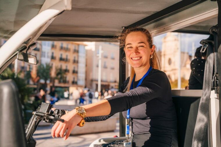 valencia-2-hour-city-highlights-guided-tuk-tuk-tour