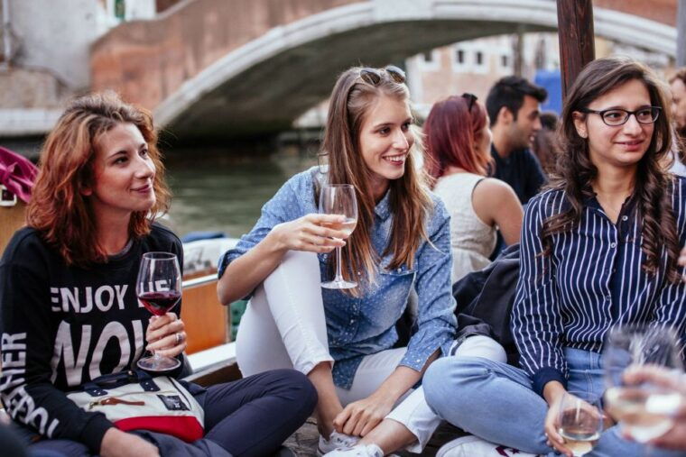venice-private-evening-tour-w-drinks-bites-in-cannaregio