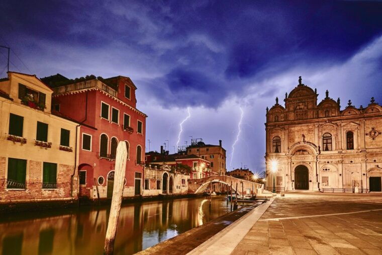venice-private-murders-mysteries-tour