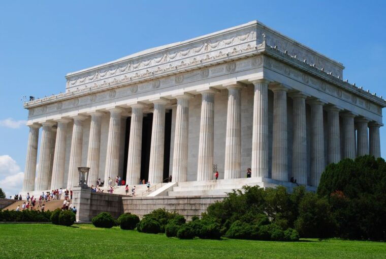 washington-dc-multilingual-private-day-or-evening-suv-tour