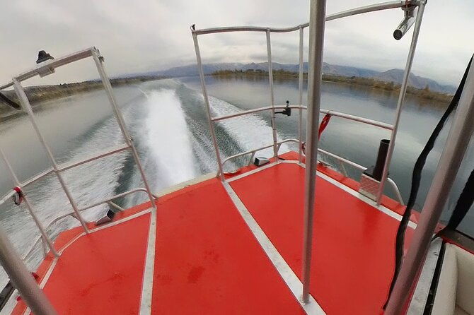 year-round-private-columbia-river-boat-cruise-in-wenatchee-wa