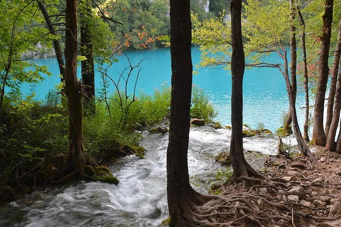 zadar-to-zagreb-private-transfer-with-a-visit-to-plitvice-lakes