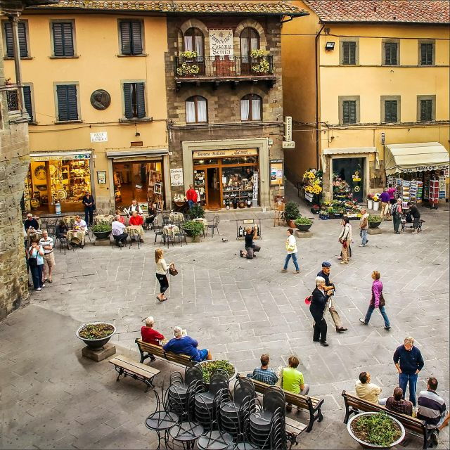arezzo-guided-walking-tour-with-basilica-of-san-francesco